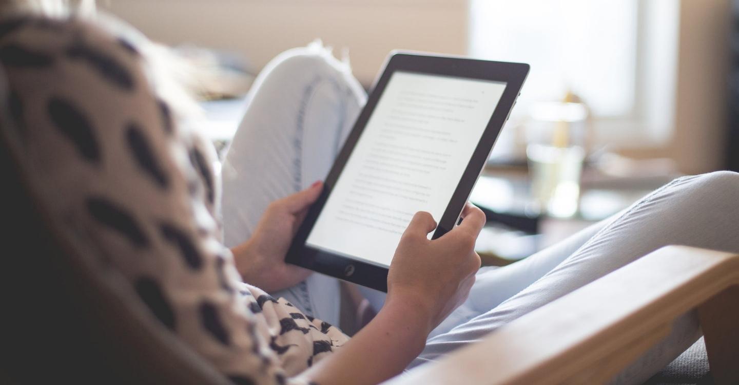 Featured image: 10 sales management books every sales leader should read